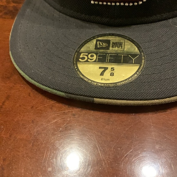 New Era St. Louis baseball cap! Black with army camouflage! - Picture 3 of 8